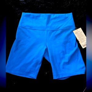 NWT Lululemon Wunder Train High Rise Short 8" *Hawaii blue